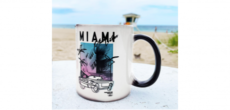 Magický hrnek Ford Mustang Miami Vibes 